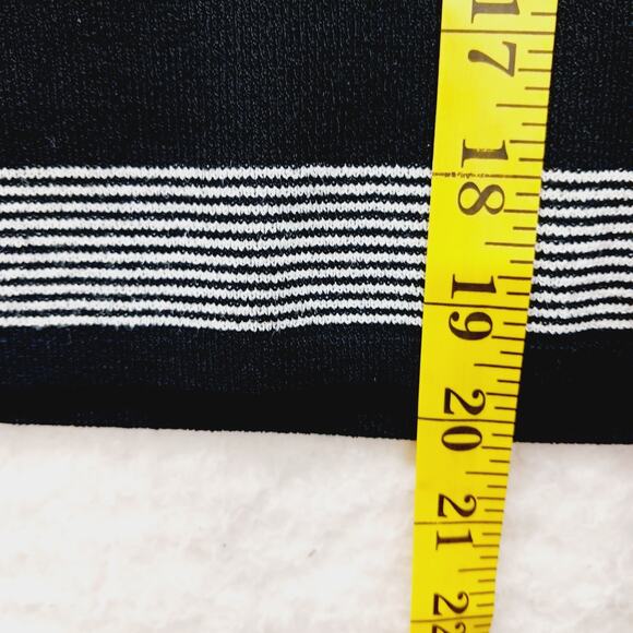 Tank Sweater Size S Black Minimalist Capsule Wardrobe Quiet Luxury Chic Office - Picture 3 of 10